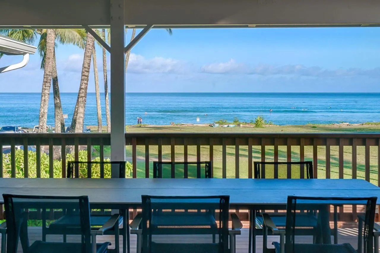 Hanalei Beachfront Home США