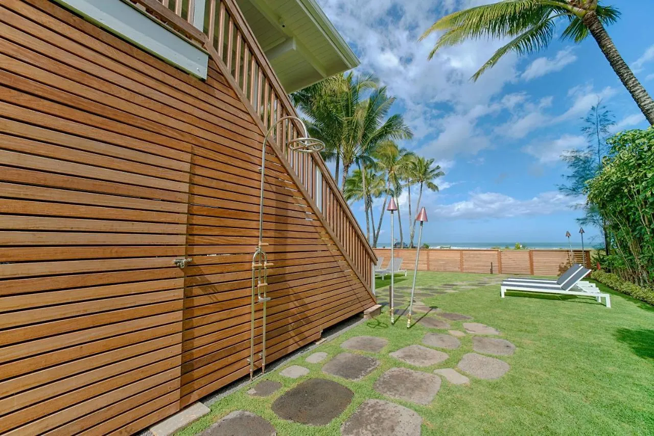 Дом отдыха Hanalei Beachfront Home